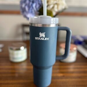 Stanley Quencher H2.0 Soft Matte 40 oz.